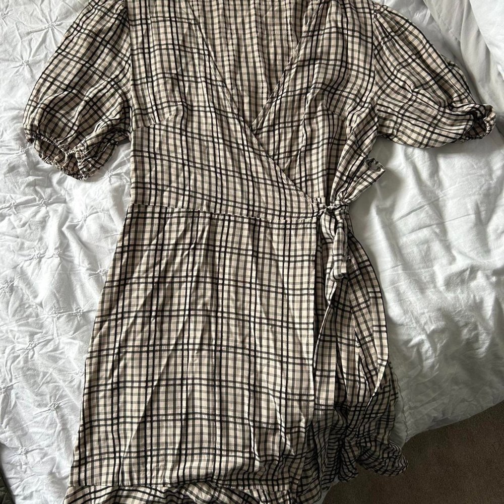 Next Womens Cream and Black Dress